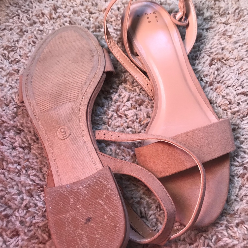Sandals - Picture 2 of 2
